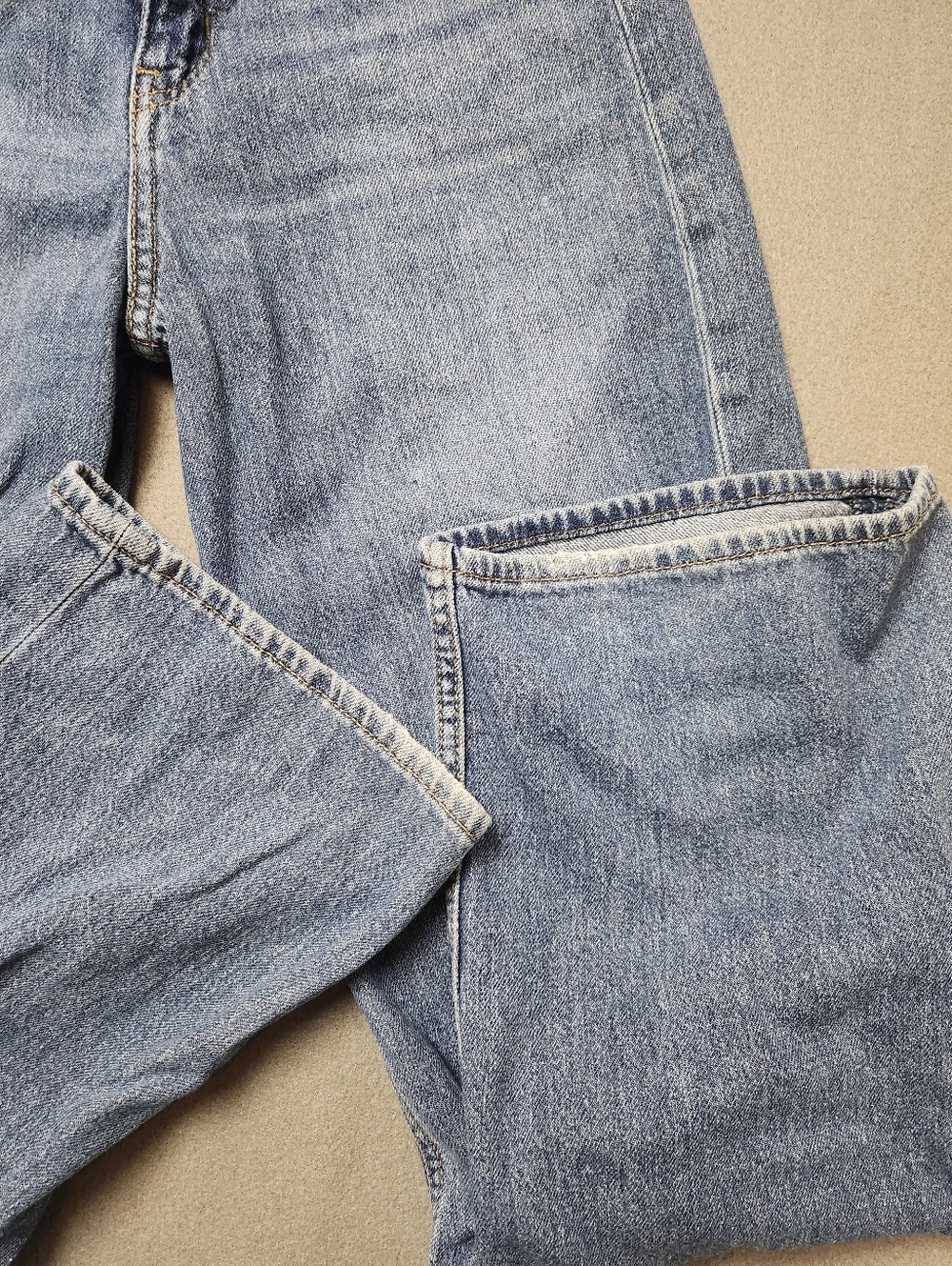 Levi's “High Loose” Premium Blue Denim Jeans - Picture 10 of 16